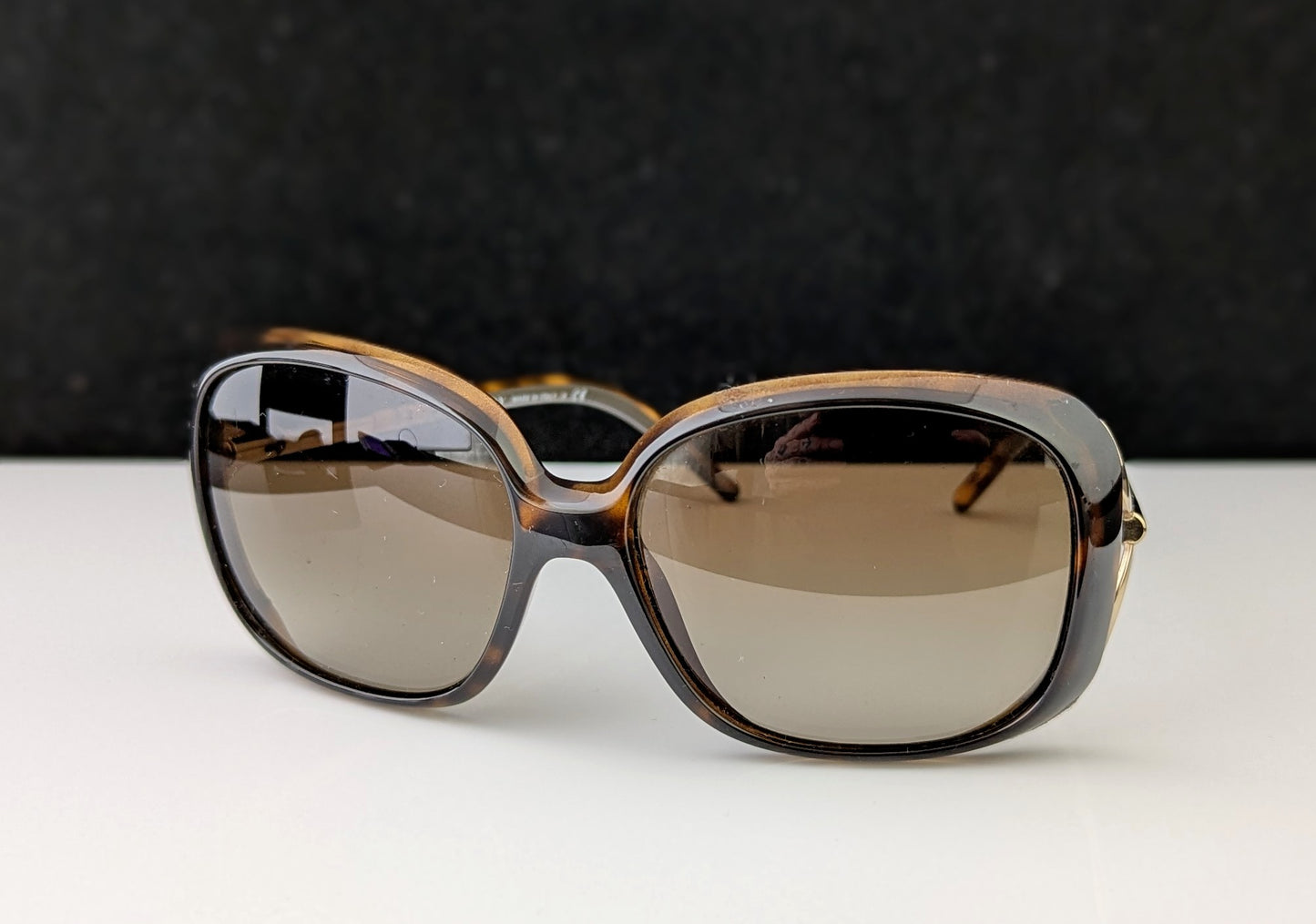 Burberry oversized sunglasses, Faux tortoiseshell and gold tone