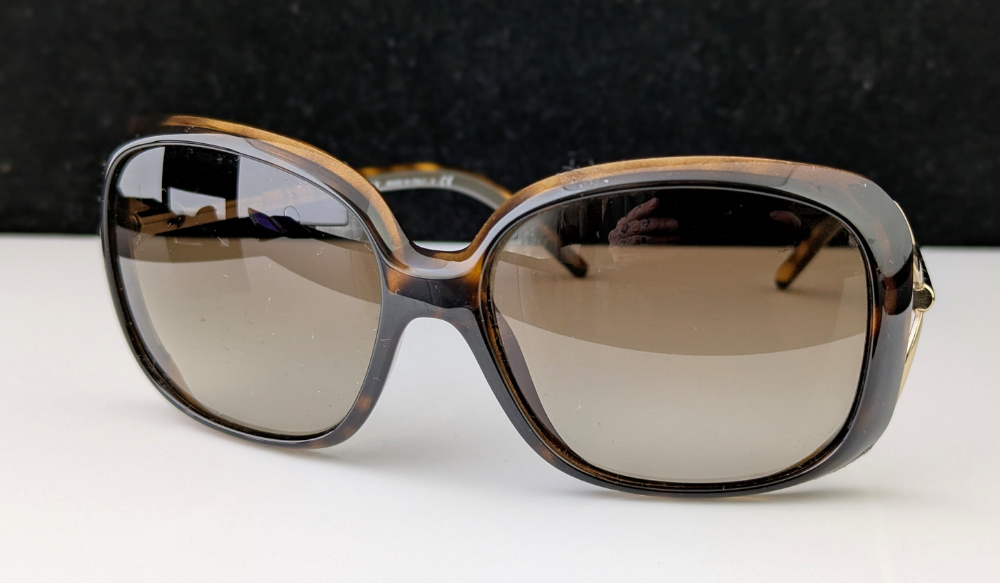 Burberry oversized sunglasses, Faux tortoiseshell and gold tone