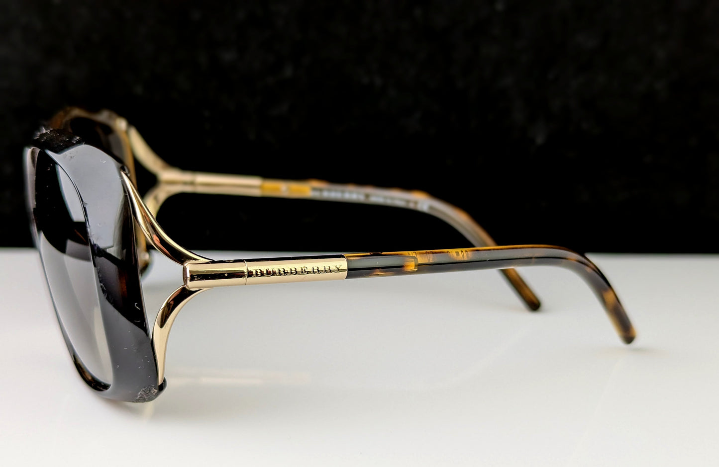 Burberry oversized sunglasses, Faux tortoiseshell and gold tone