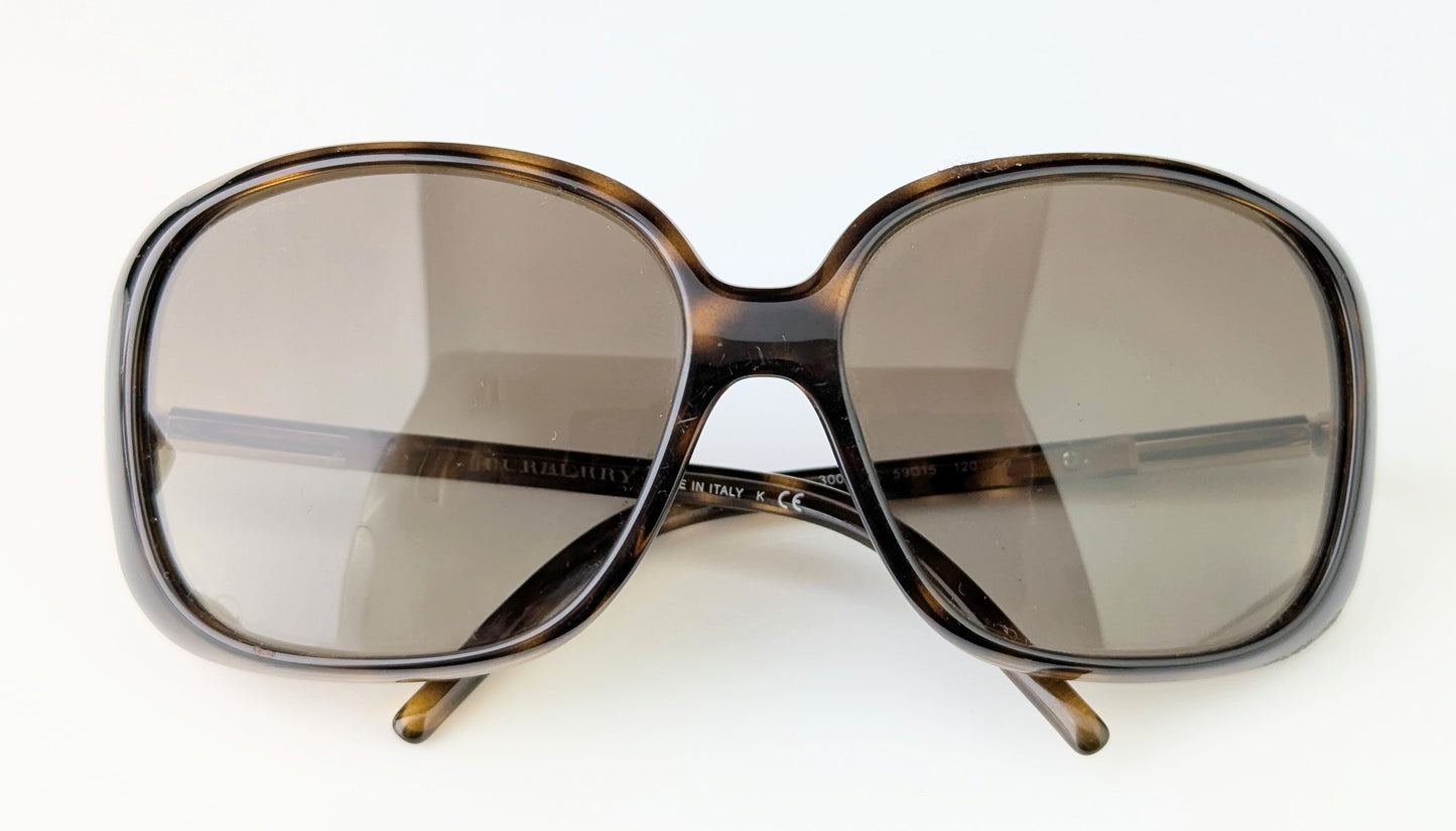 Burberry oversized sunglasses, Faux tortoiseshell and gold tone