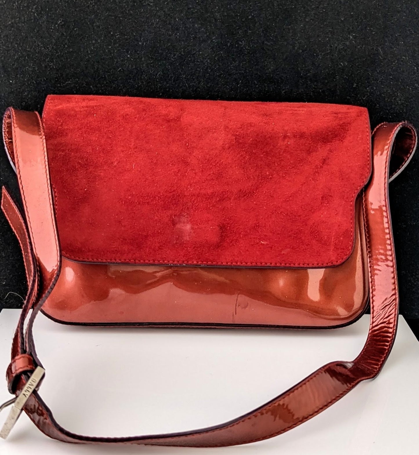 Vintage Bally Red patent leather and suede handbag, Shoulder bag