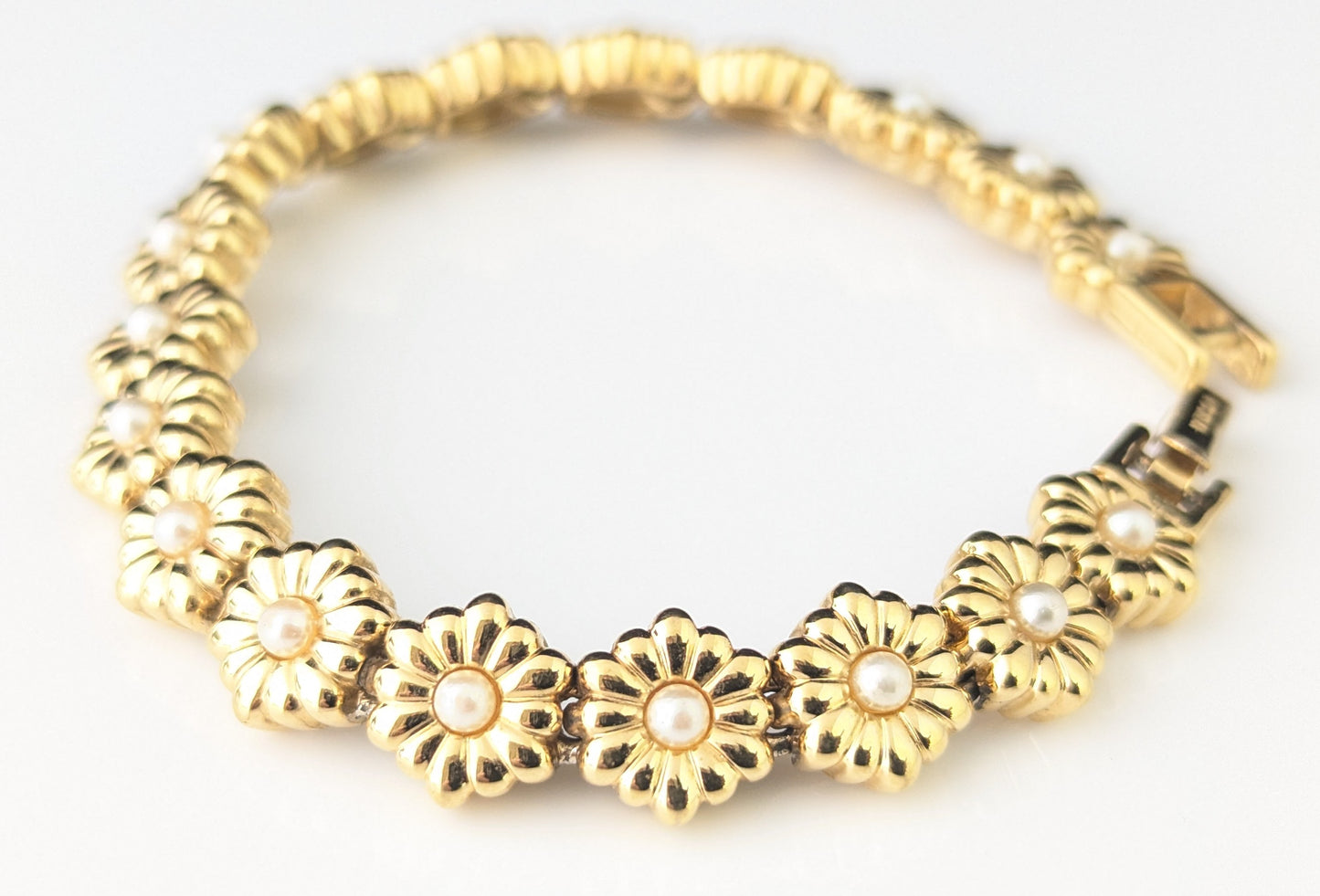 Vintage D'Orlan gold plated flower bracelet, Floral link