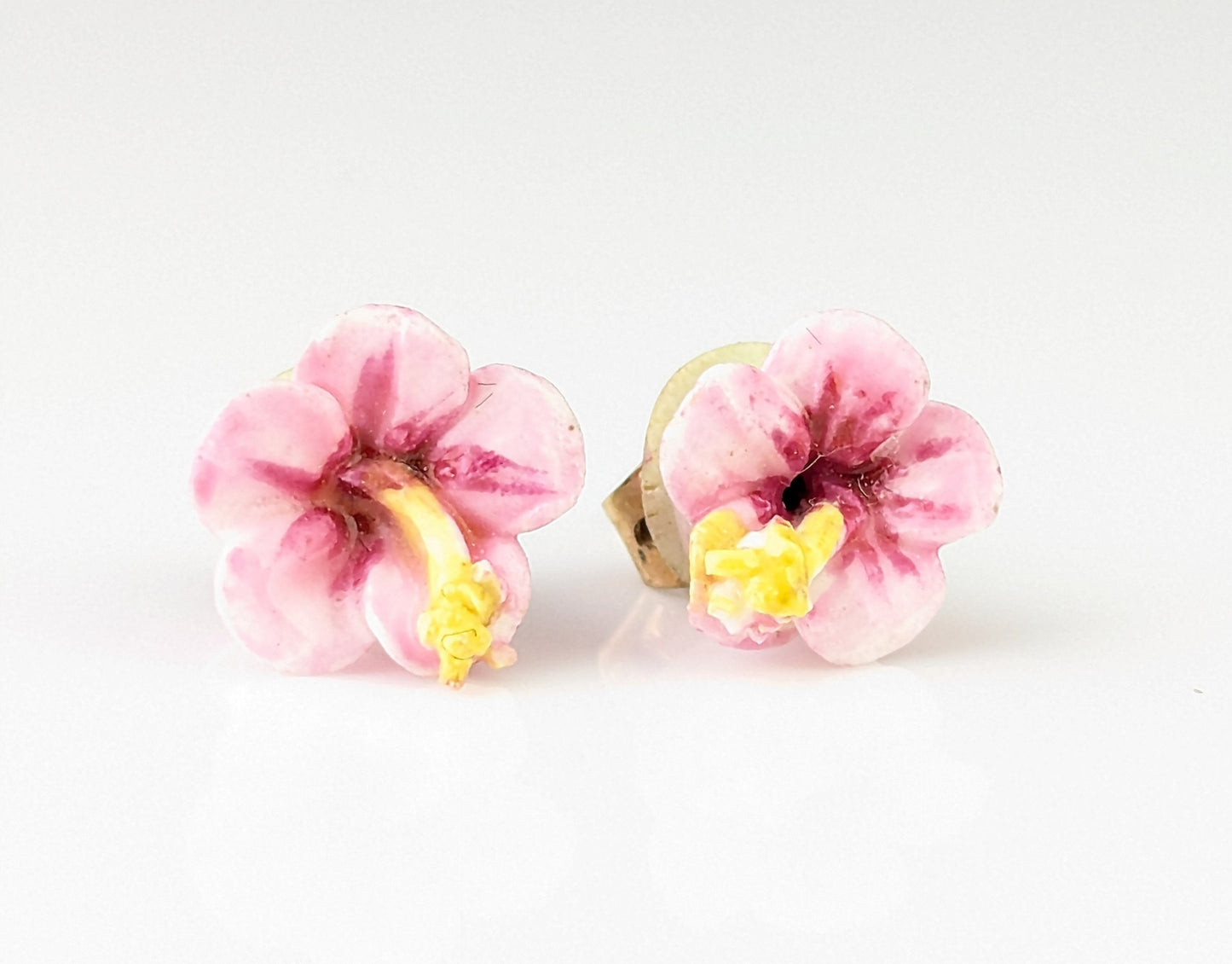 Vintage ceramic flower earrings, Pink Floral Studs