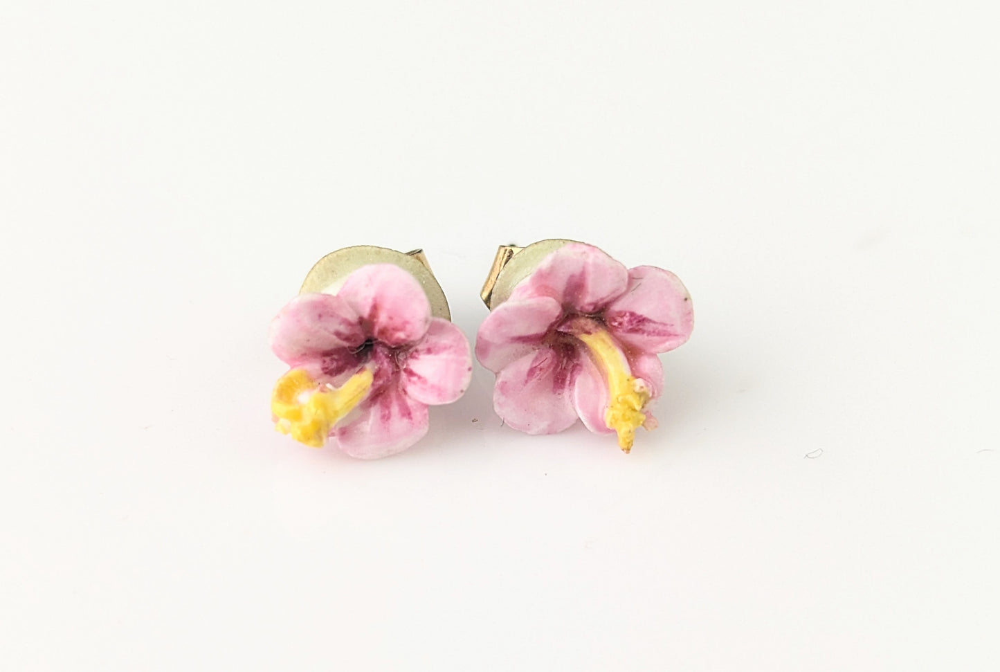 Vintage ceramic flower earrings, Pink Floral Studs