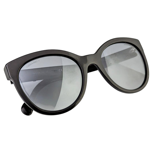 Chanel oversized sunglasses, black, cased