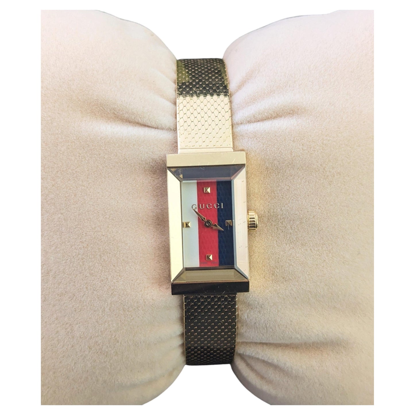 Vintage Gucci G frame wristwatch, gold plated, boxed