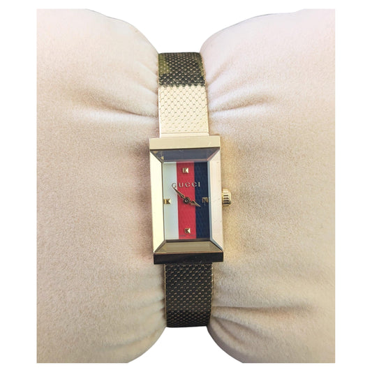 Vintage Gucci G frame wristwatch, gold plated, boxed