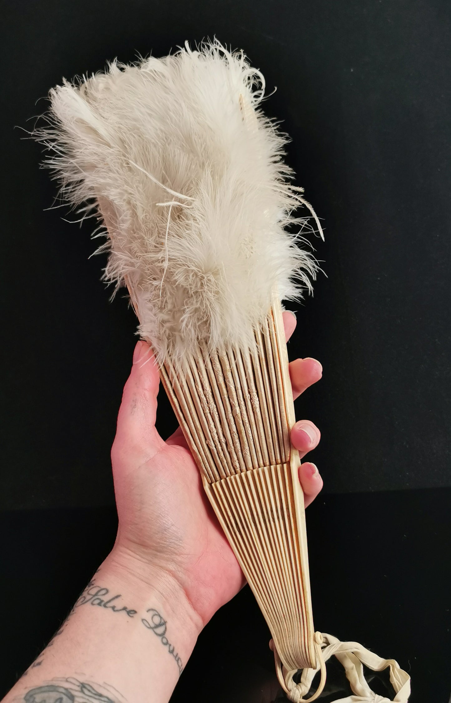 Antique Victorian hand fan, silk, feather and bone