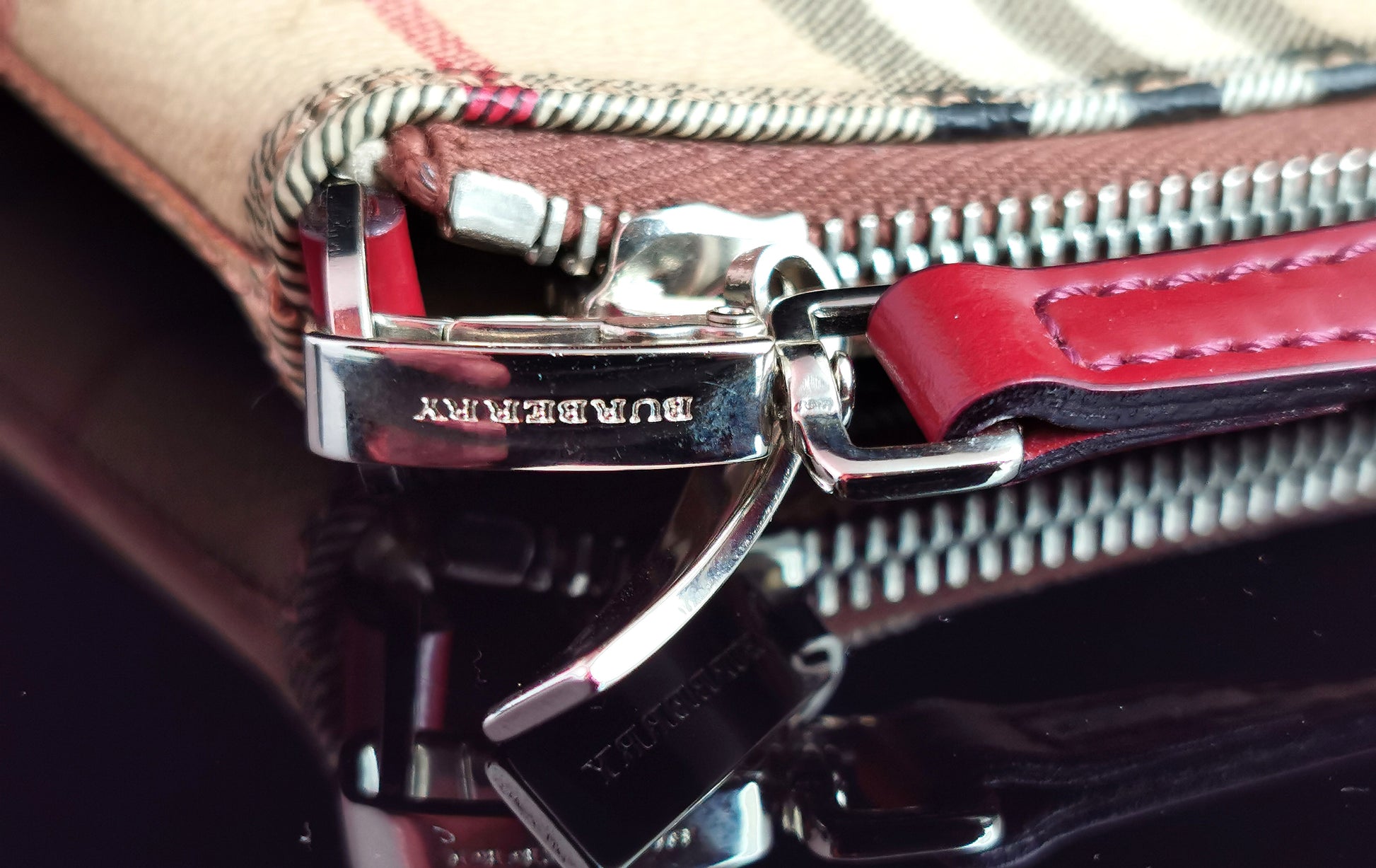 Vintage Burberry Pochette Handbag Nova Check and Red Leather -  UK