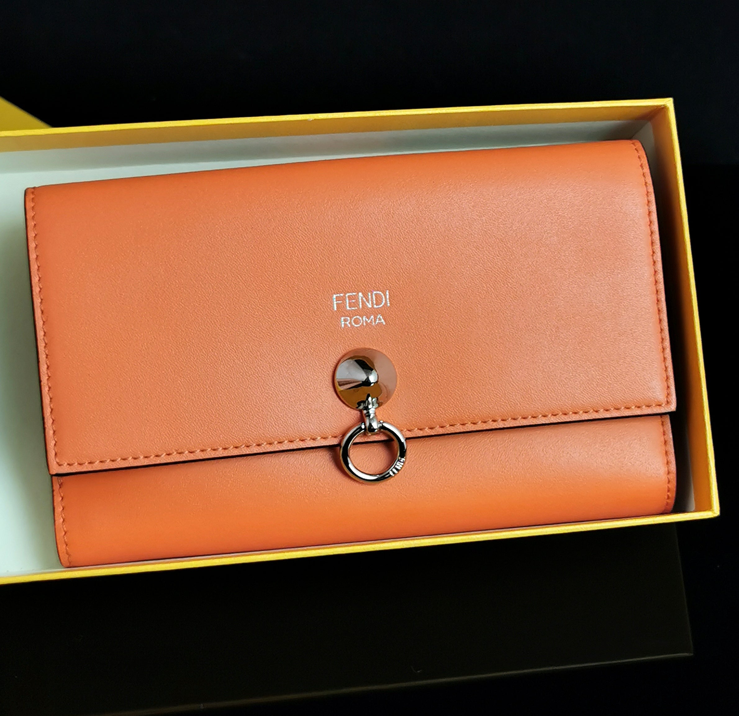 Fendi clutch purse hot sale