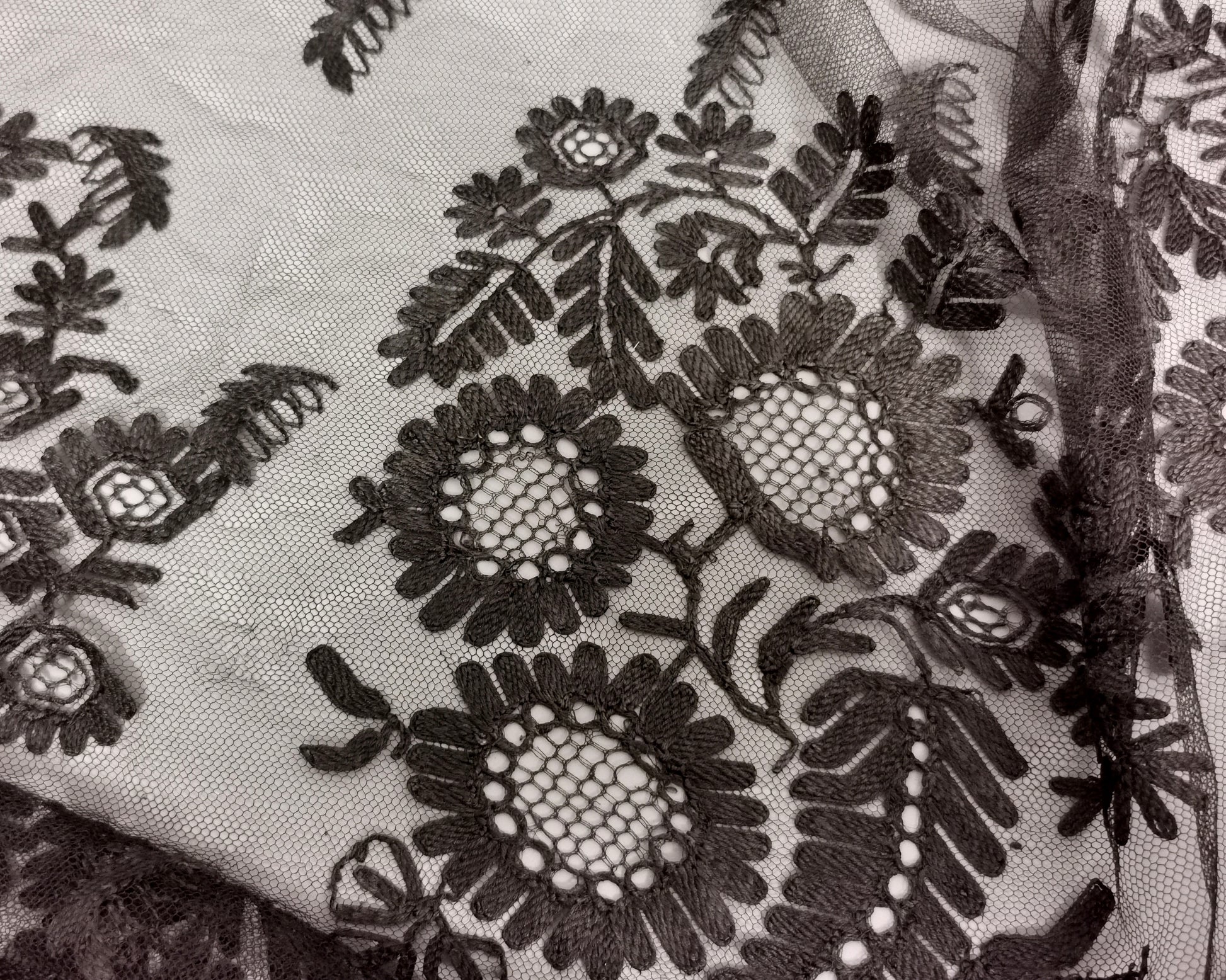 funeral veil lace patterns