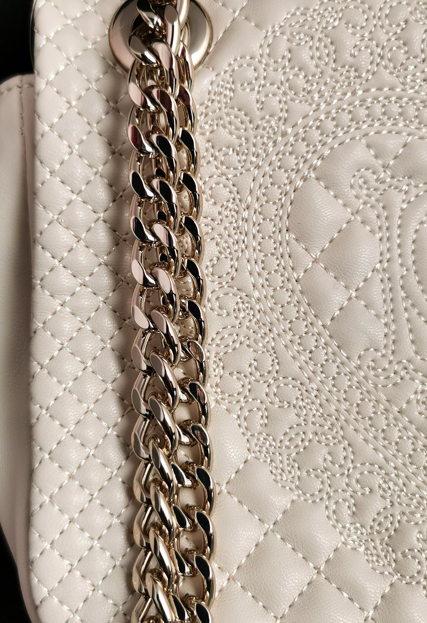 Love Moschino Quilted shoulder bag, Chain handle