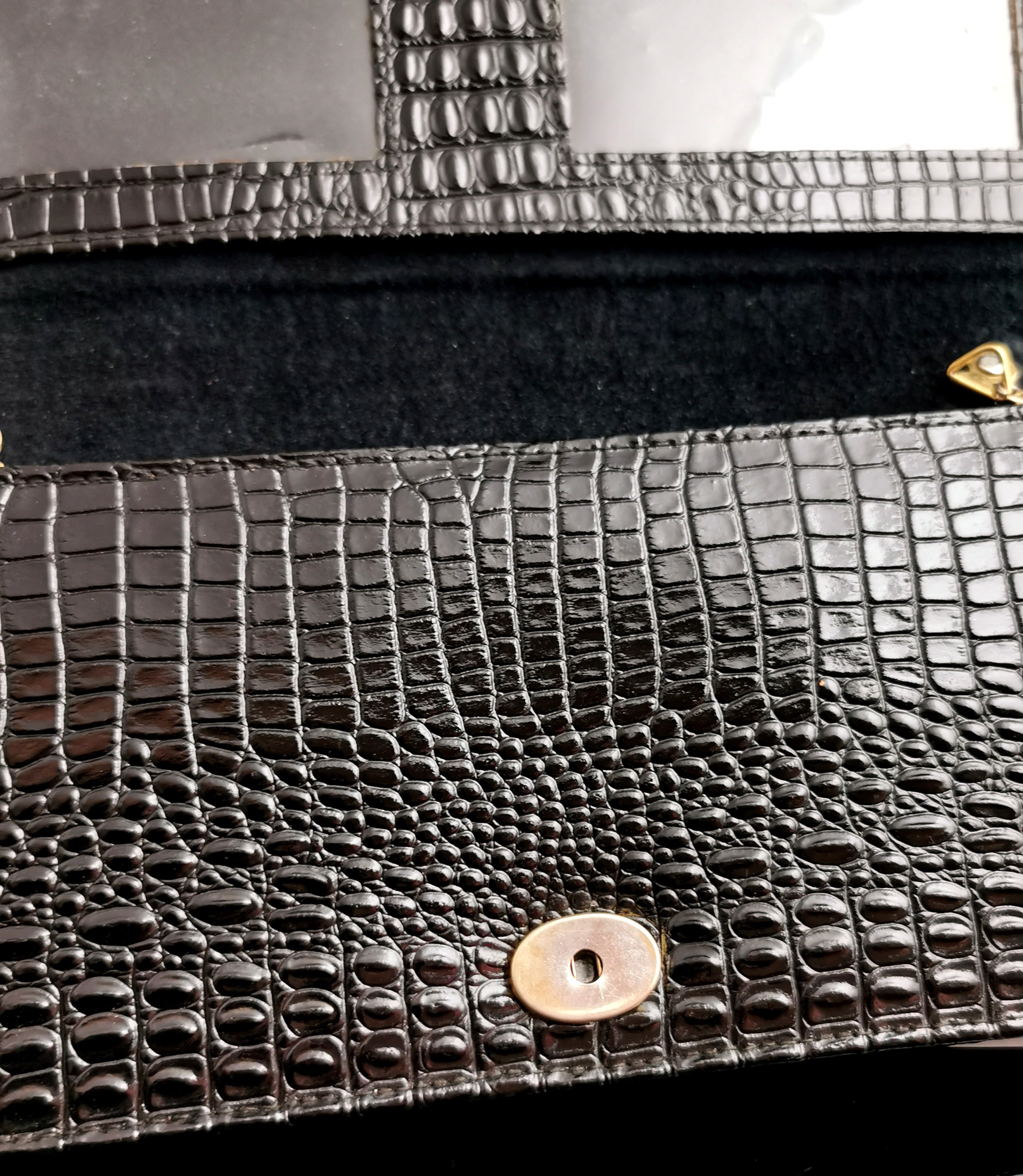 Pierre cardin crocodile discount bag