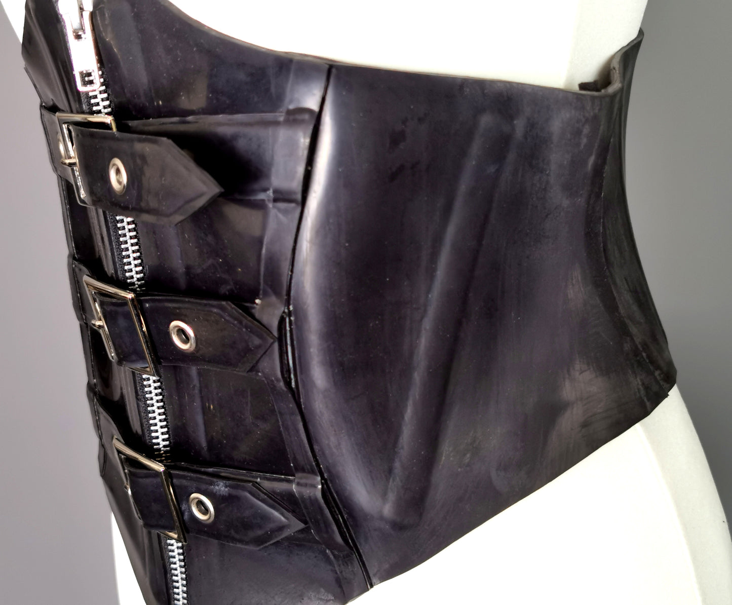 Vintage Latex corset waist cincher belt, Buckles and zip