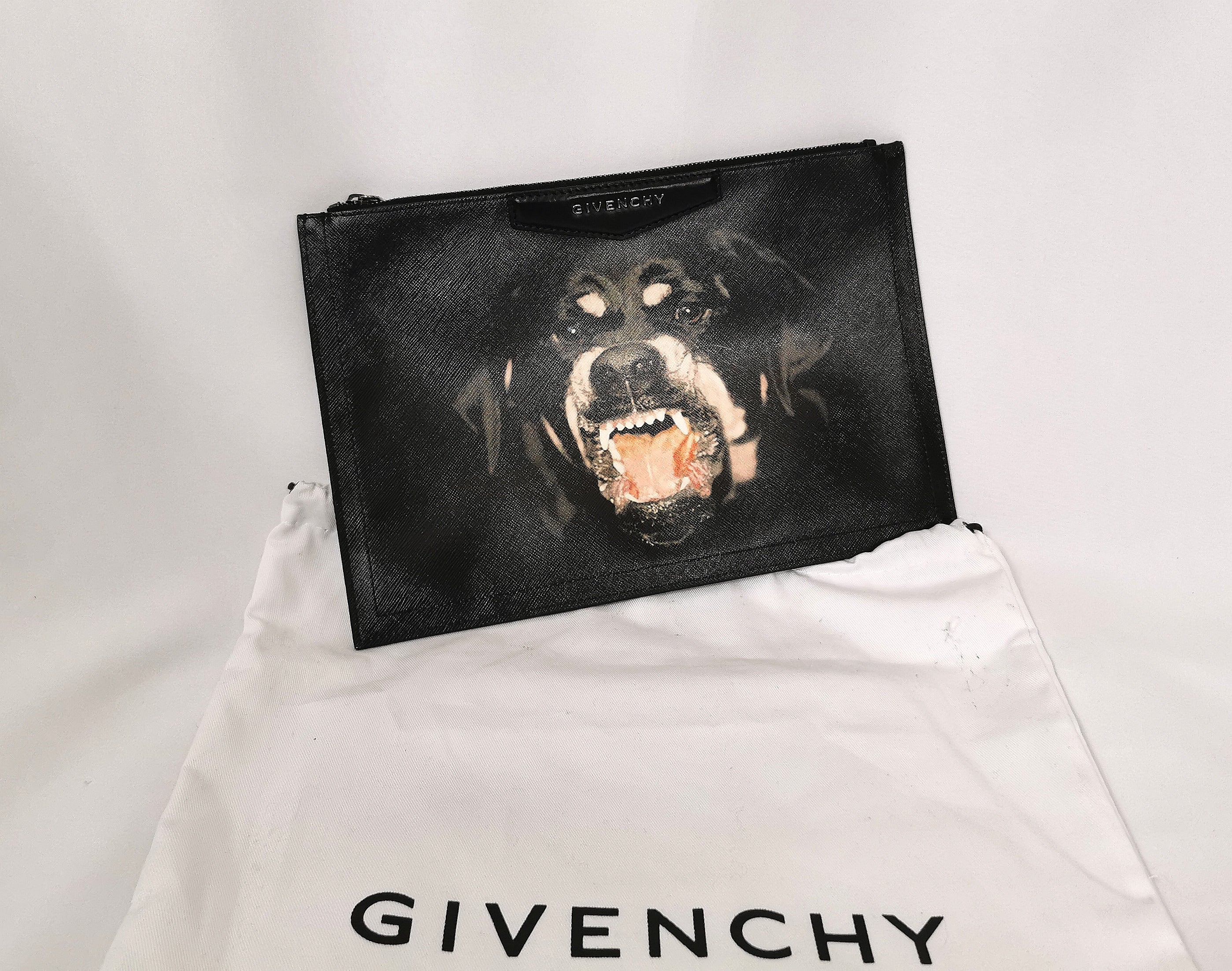 Givenchy discount rottweiler clutch