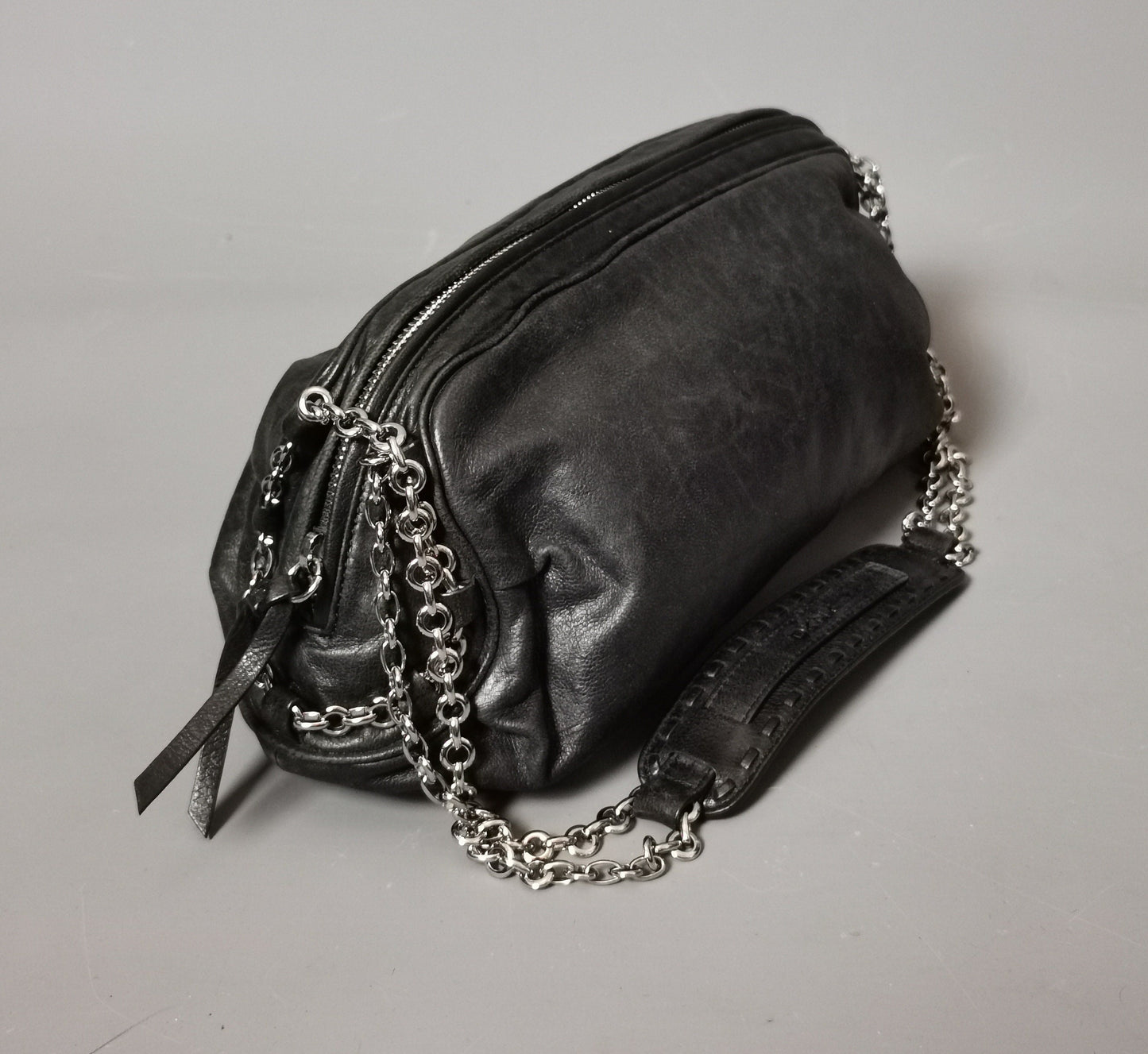 Vintage Y2k DKNY Black leather handbag, chain handle