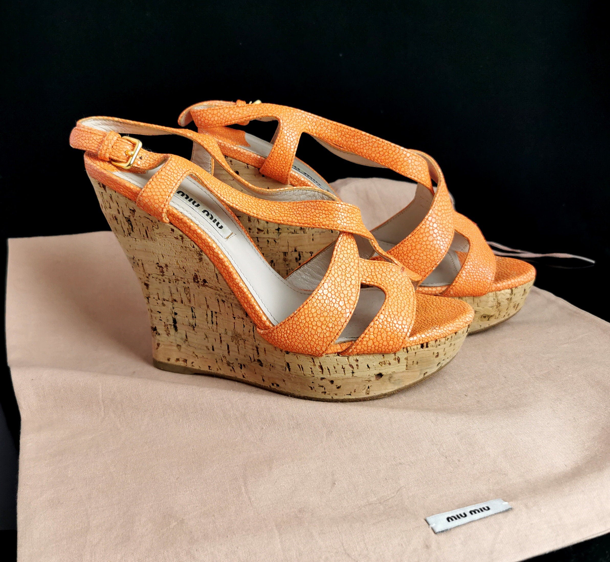 Chanel Cork Platform Sandals – Dina C's Fab and Funky Consignment Boutique